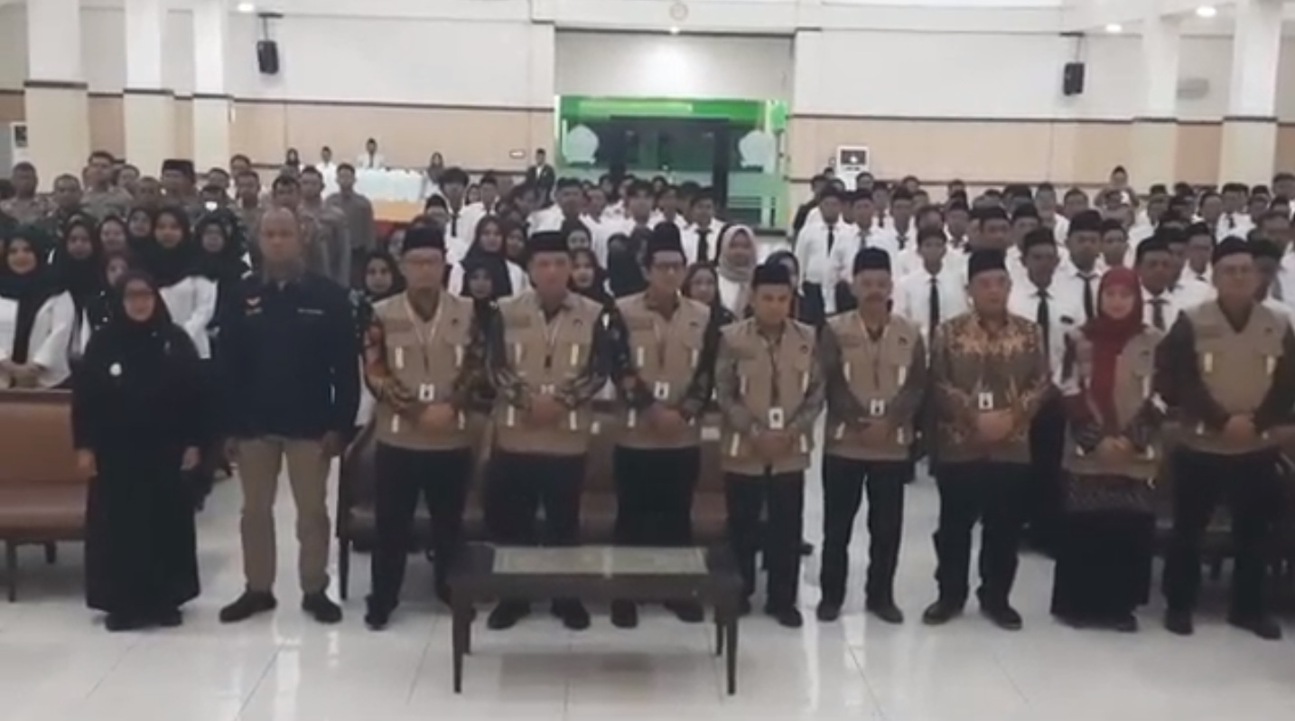 270 Petugas PPIH Embarkasi Solo Dikukuhkan